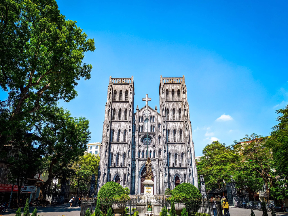 Các địa điểm du lịch ở Hà Nội nổi tiếng không thể bỏ lỡ