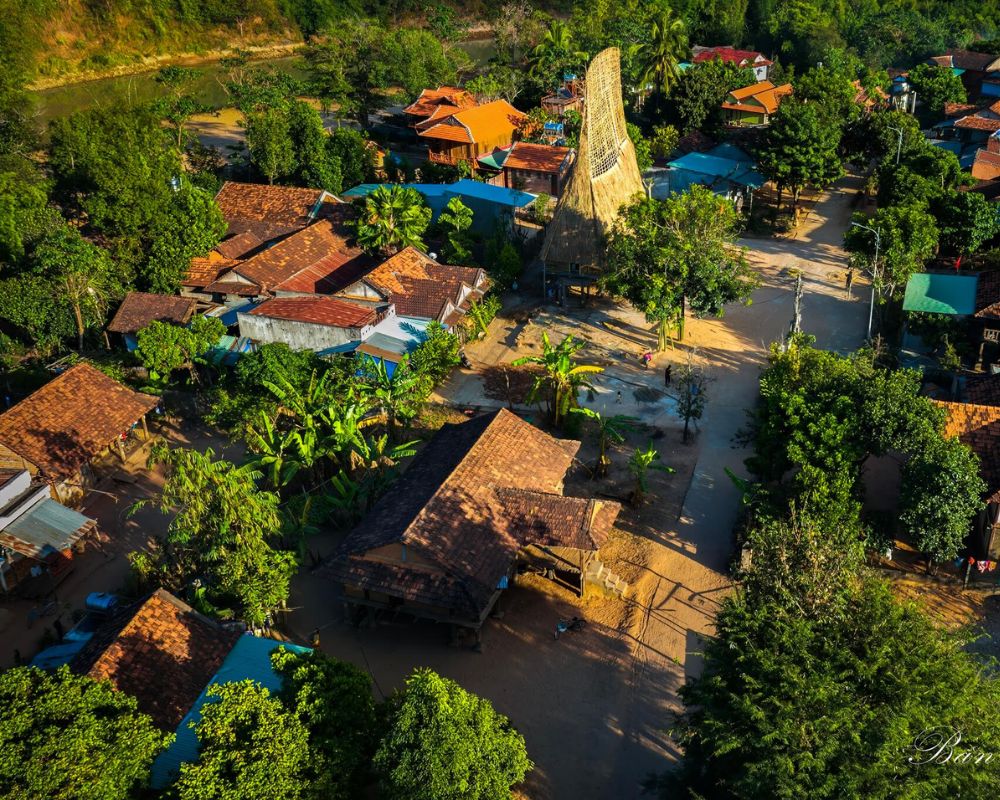 Top các địa điểm du lịch Kon Tum nổi tiếng nhất