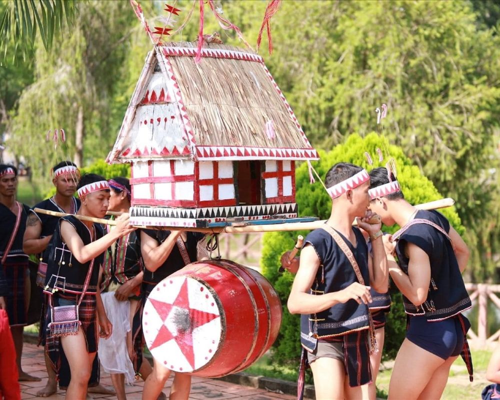 Top các địa điểm du lịch Kon Tum nổi tiếng nhất