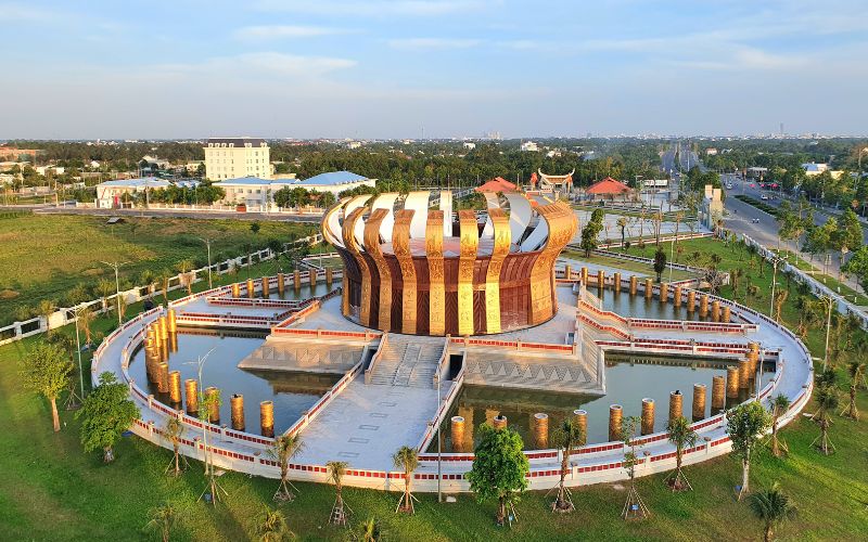 Đền thờ vua Hùng