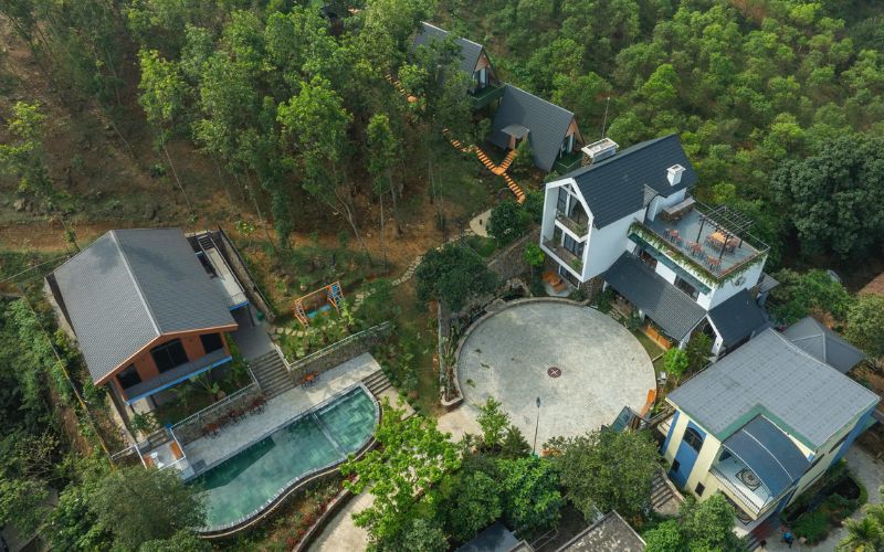 Bạn cần đặt chỗ trước ít nhất hai tuần nếu có kế hoạch du lịch vào cuối tuần