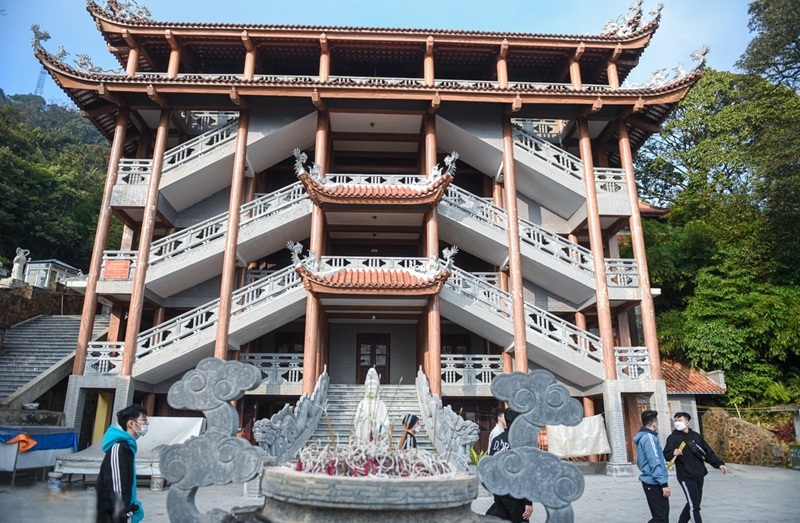 Du khách hãy ghé thăm Đền Bà Chúa Thượng Ngàn Tam Đảo