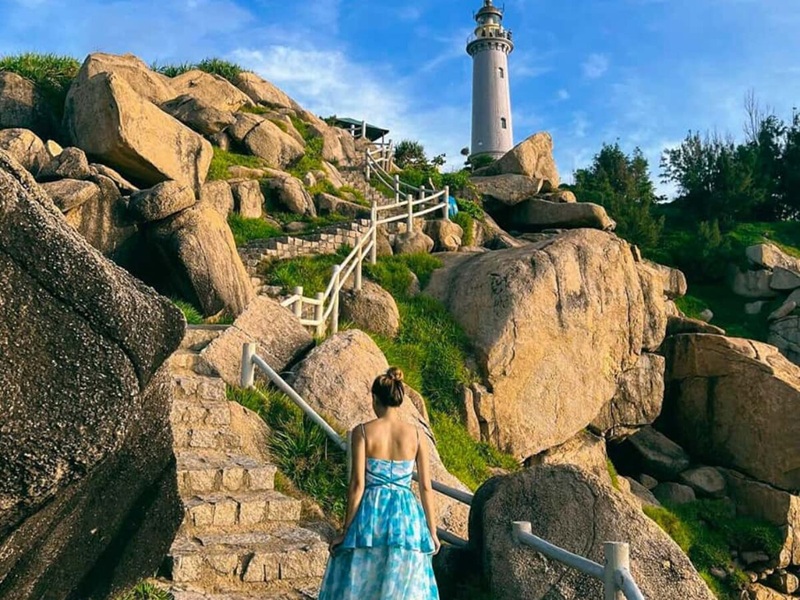 Hải đăng Đại Lãnh – điểm đến nổi bật khi tìm hiểu Phú Yên có địa điểm du lịch nào hấp dẫn