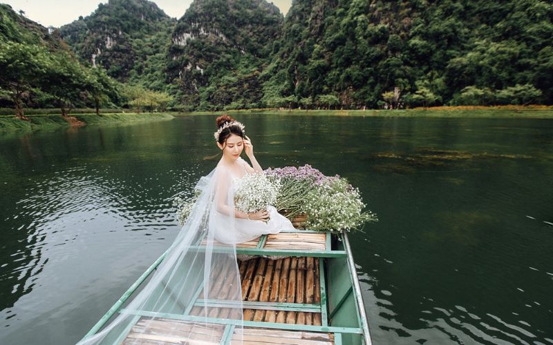 Tuyệt Tình Cốc và Tam Cốc Bích Động (Ninh Bình)