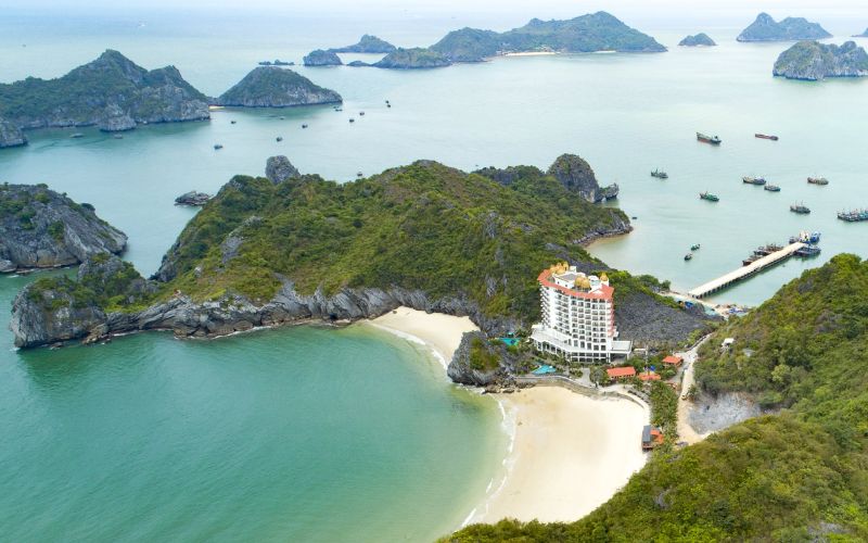 Đảo Cát Bà (Hải Phòng)