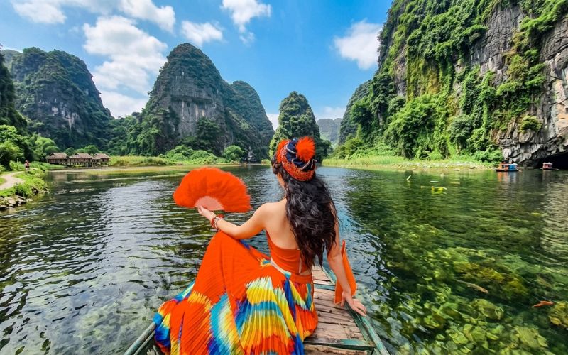 Quần thể danh thắng Tràng An – Tam Cốc