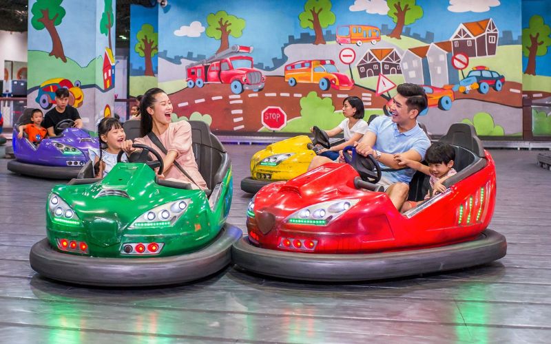 Các khách sạn hoặc resort đều có khu vui chơi trong nhà giúp trẻ luôn được vận động