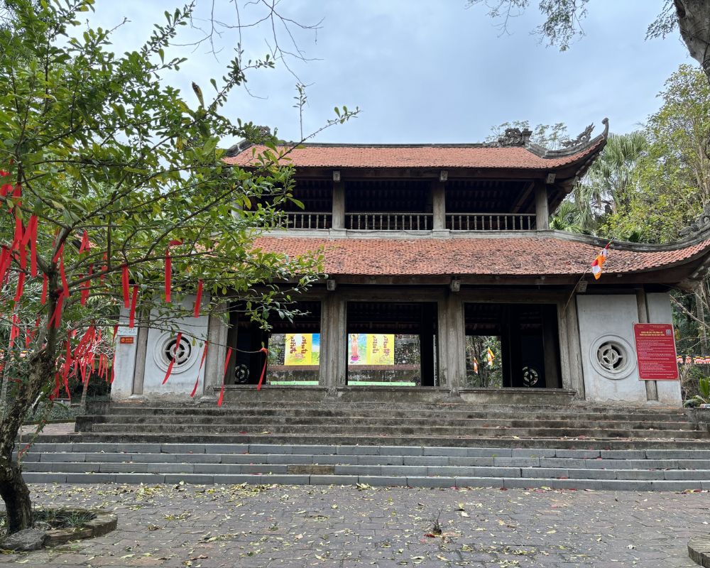 Hà Nam có địa điểm du lịch nào về tâm linh?