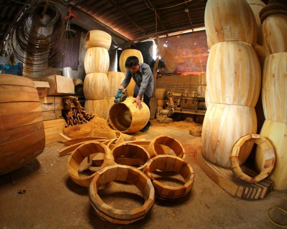 Hà Nam có địa điểm du lịch nào về văn hóa và làng nghề truyền thống?