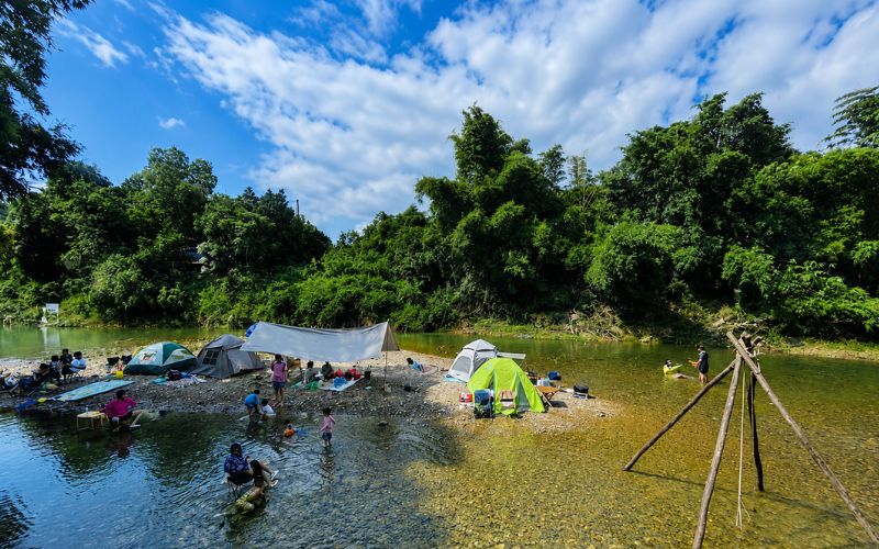 Khu vực hạ lưu sông Đà (Hòa Bình)