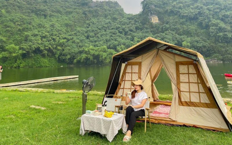 Hồ Quan Sơn là địa điểm cắm trại hoang sơ gần Hà Nội