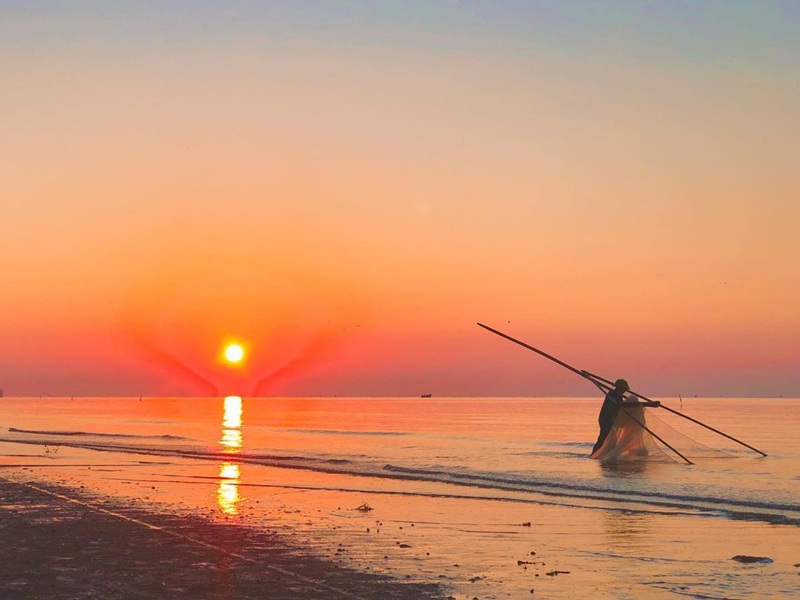 Biển Trà Cổ (Quảng Ninh)