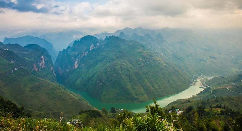 Cao nguyên đá Đồng Văn (Hà Giang)